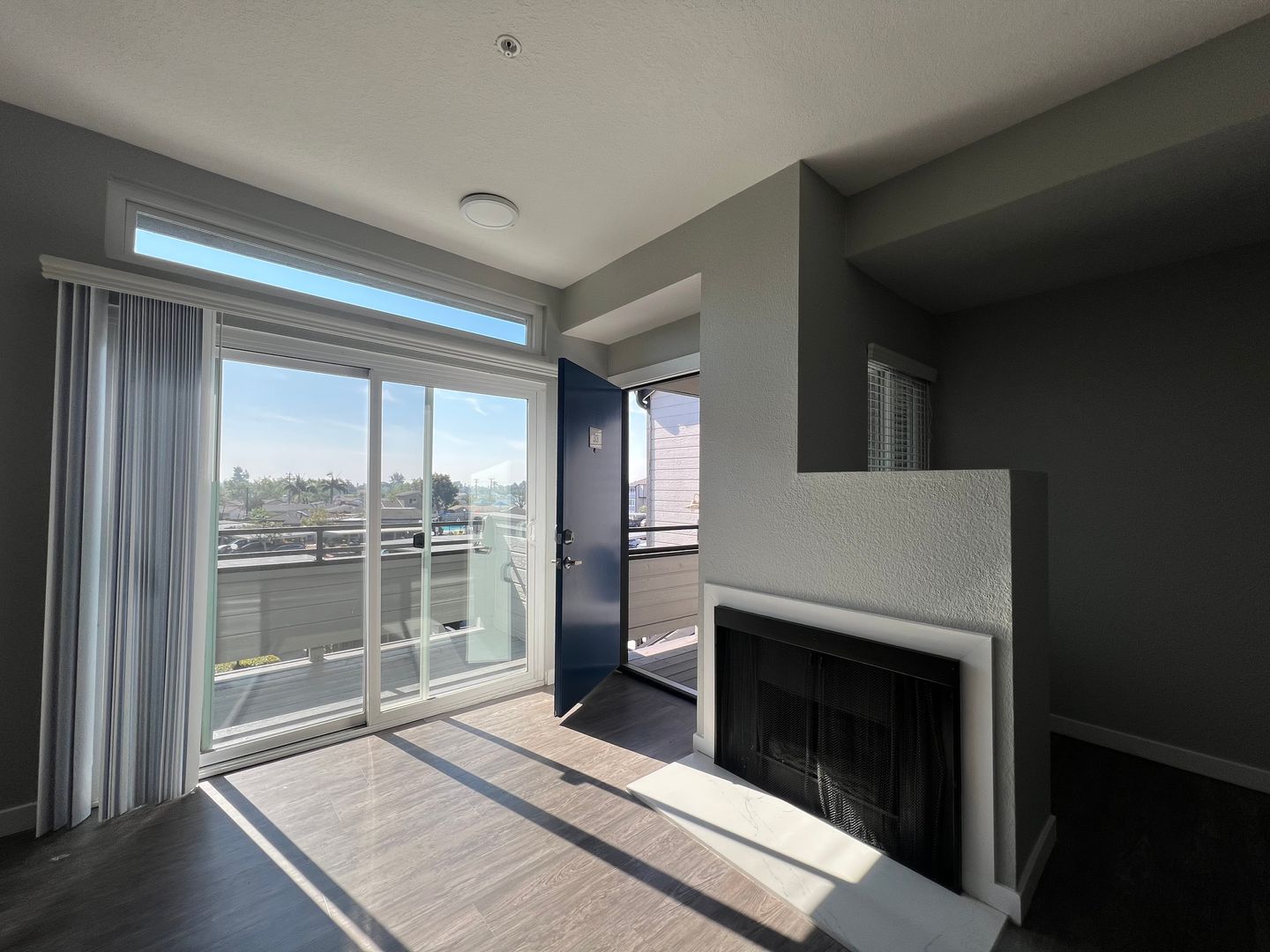 Santa Ana Apartment: 2111 W. 17th Street