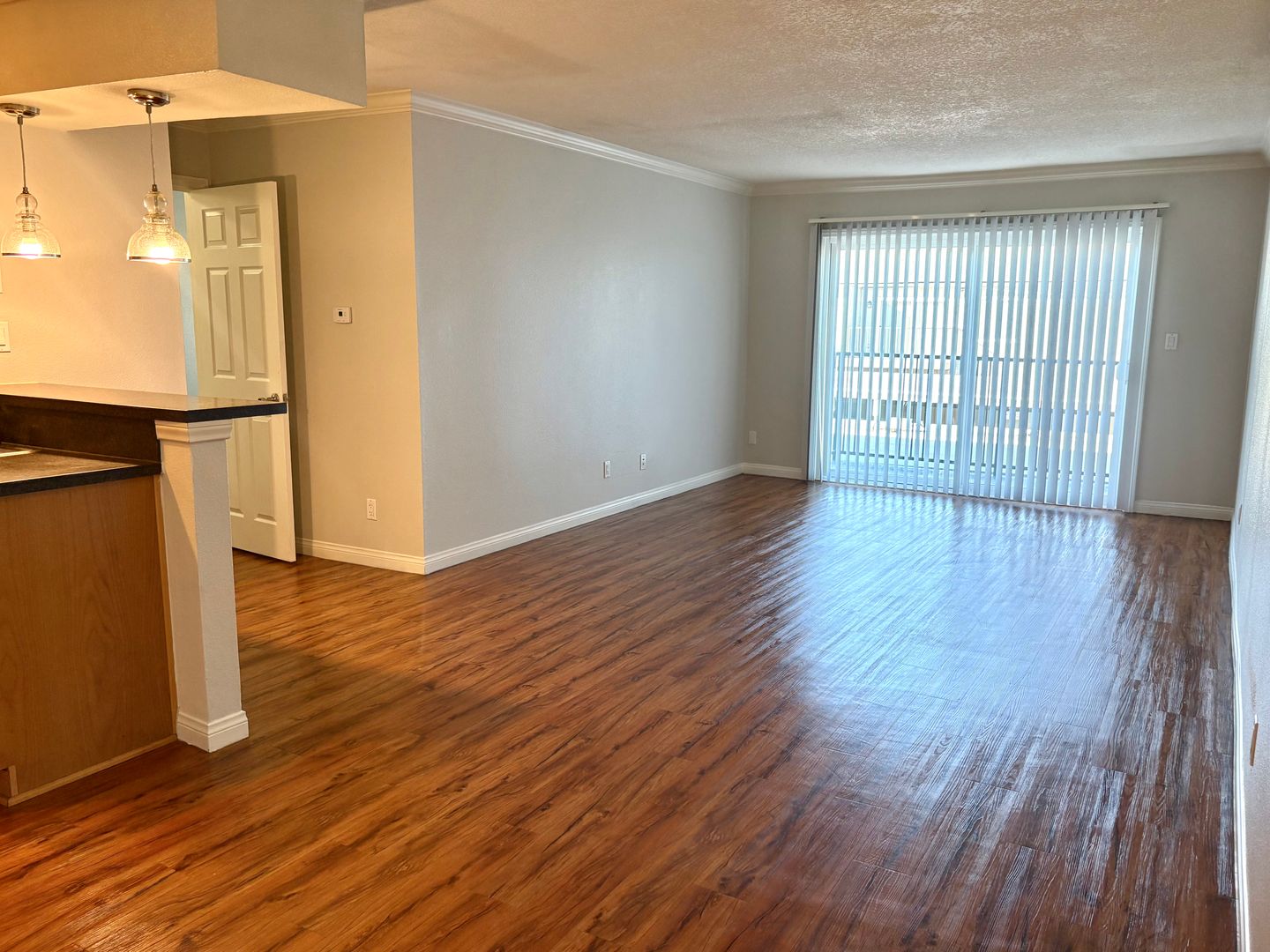 Anaheim Apartment: 2970 W. Orange Avenue