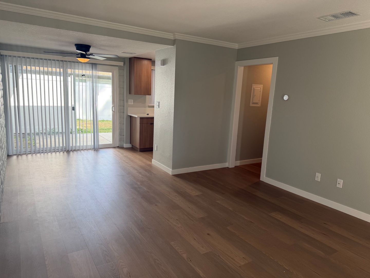 Montclair Apartment: 9550 Fremont Avenue