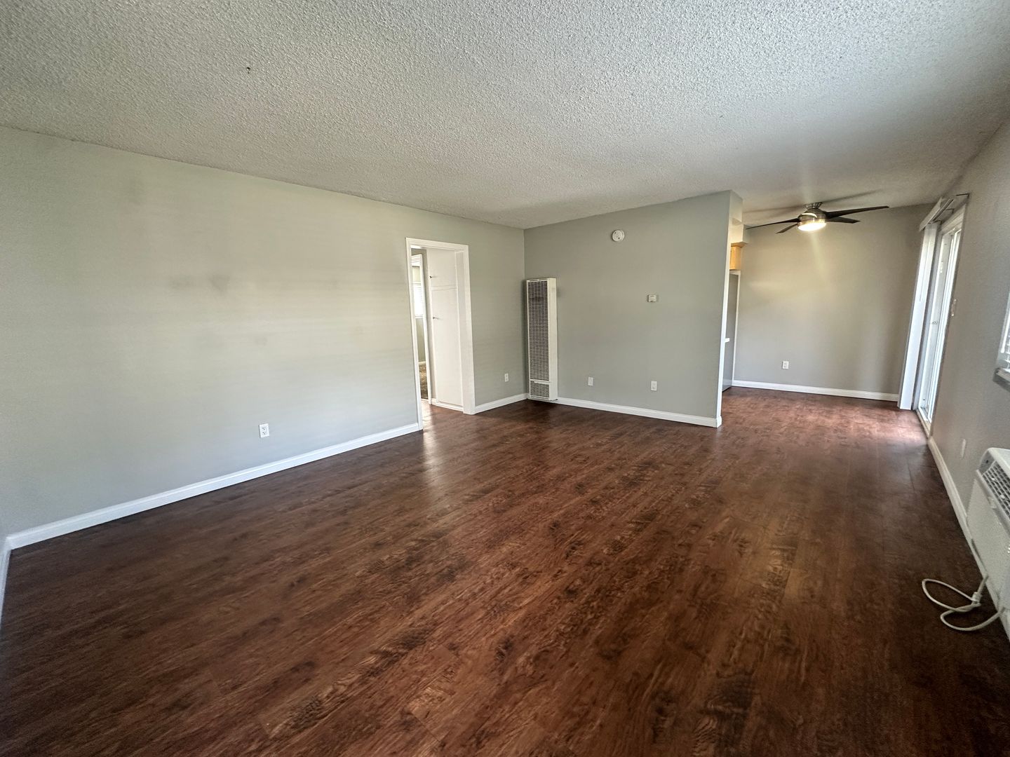 Norwalk Apartment: 12401 Studebaker Road