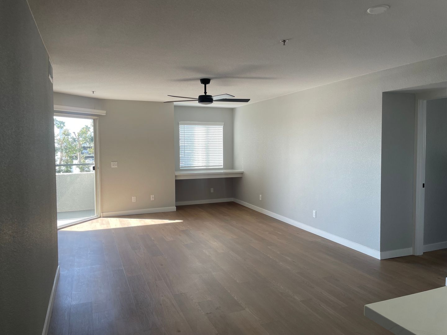 Costa Mesa Apartment: 2855 Pinecreek Drive