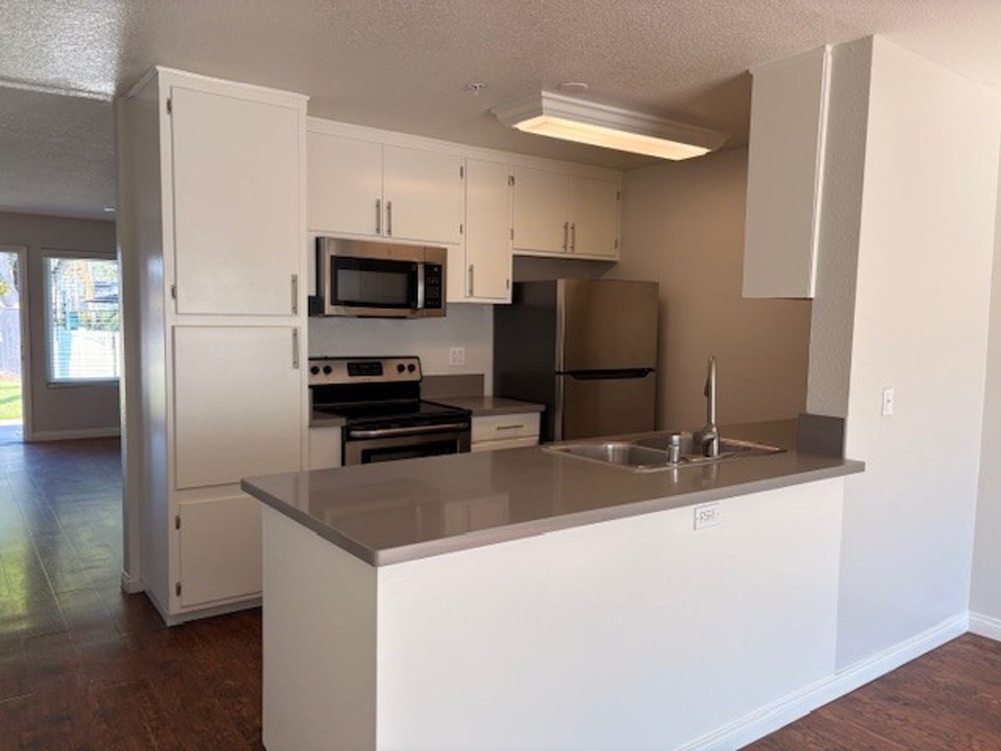 Santa Ana Apartment: 1311 E. Washington Place
