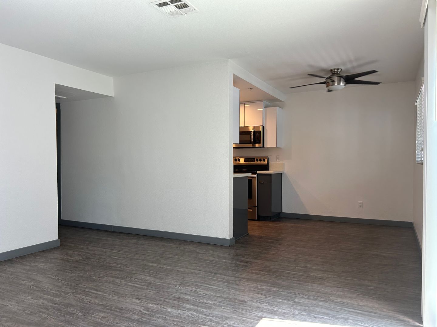 Fullerton Apartment: 2656 Associated Road