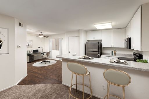 The Grand | The Current | 1 Bed 1 Bath – photo 1