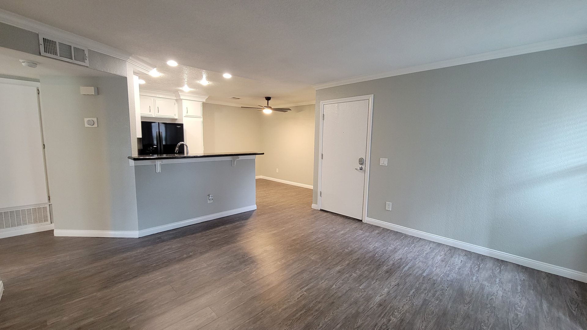 Azusa Apartment: 950 W. Sierra Madre Avenue