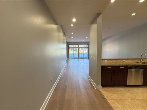 Axis 2300 | Costa Mesa Premium | 2 Bed 2.5 Bath – photo 1