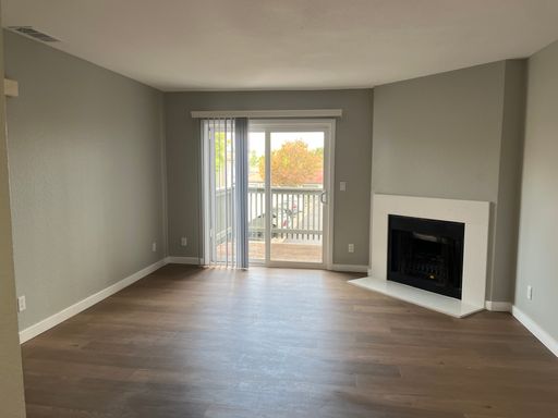 Corona Pointe Resort | 1 Bed 1 Bath | Upstairs – photo 1