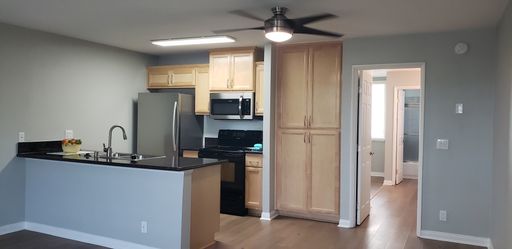 Summerwood | 1 Bed 1 Bath | Downstairs – photo 1