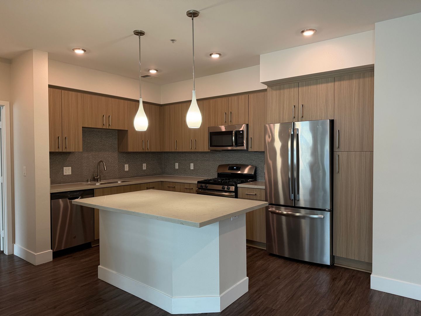 Chino Hills Apartment: 15101 Fairfield Ranch Road