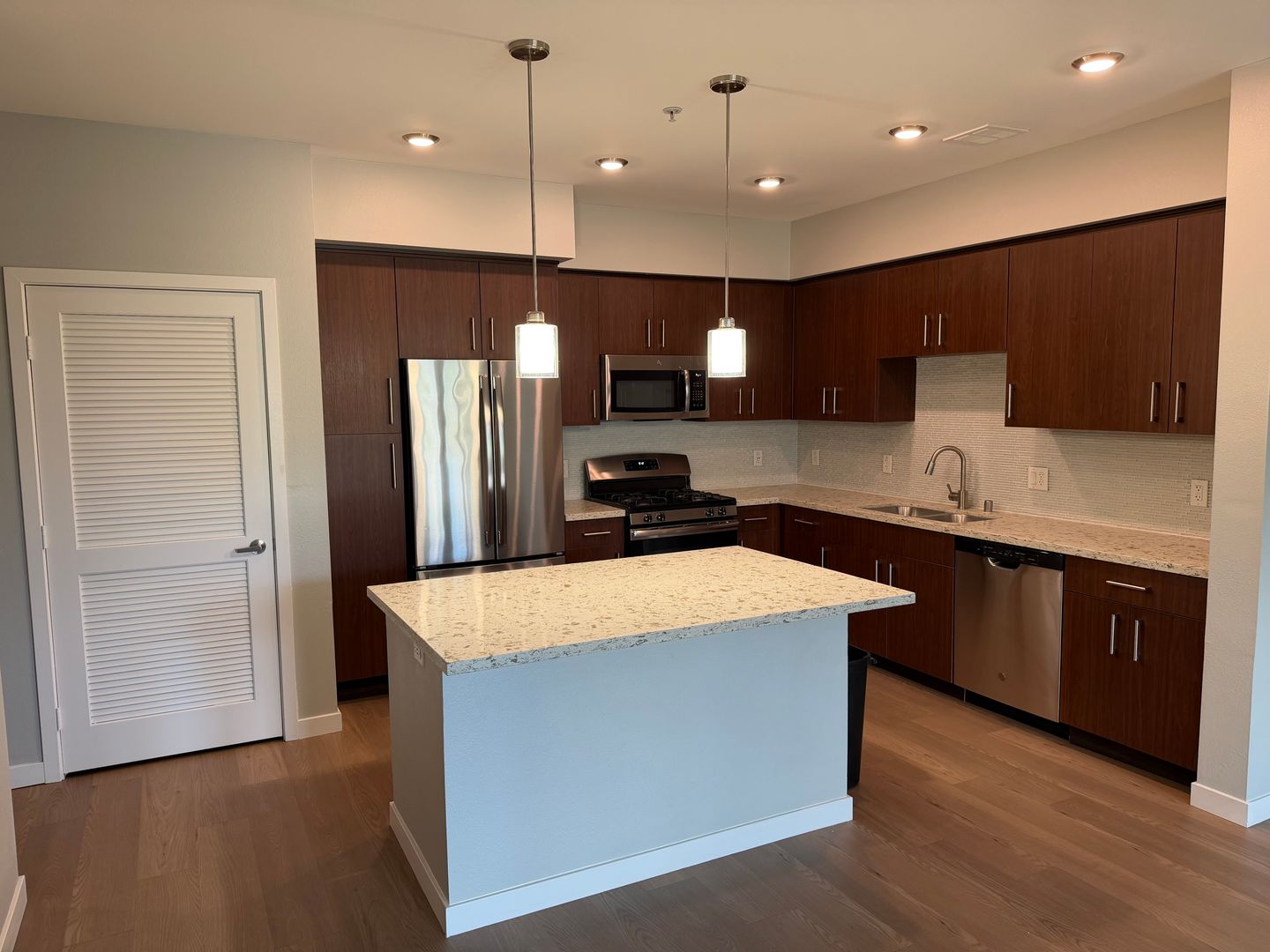 Chino Hills Apartment: 15101 Fairfield Ranch Road