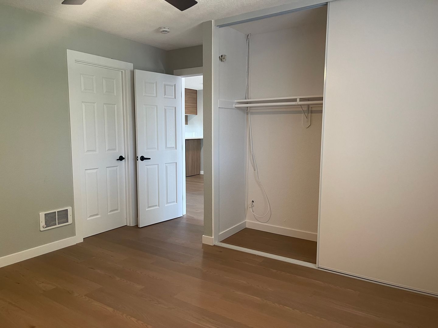 055 - Villa Del Sol Apartment Homes 128 of 177