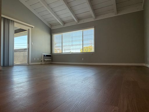 The Edward | 2 Bed 1 Bath | 2nd Floor – photo 1