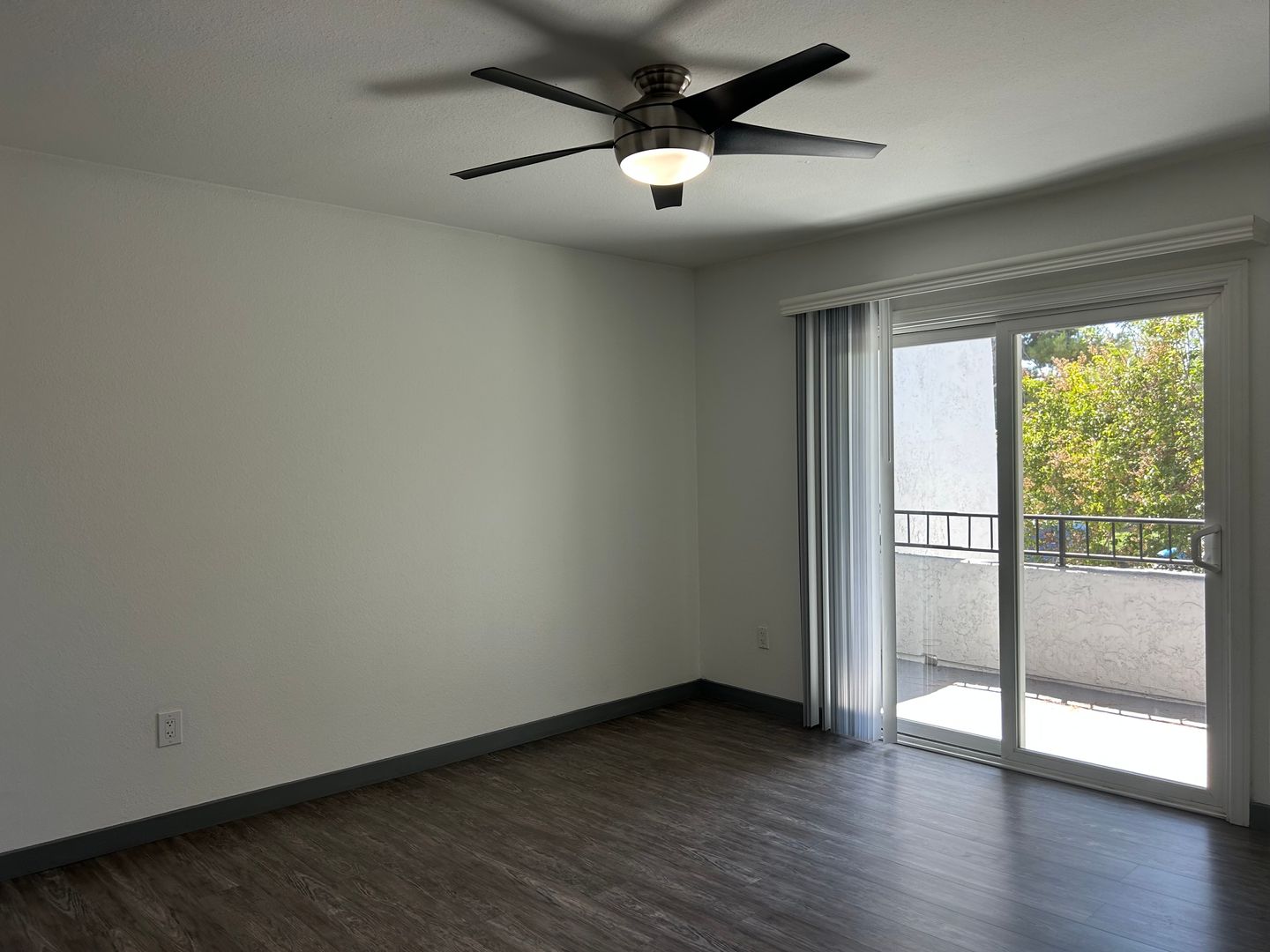 Fullerton Apartment: 2656 Associated Road