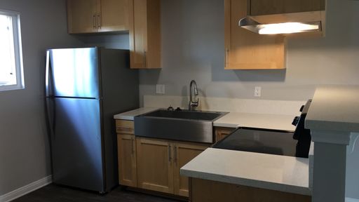 Villa Del Sol | 2 Bed 1.5 Bath | Upstairs – photo 1