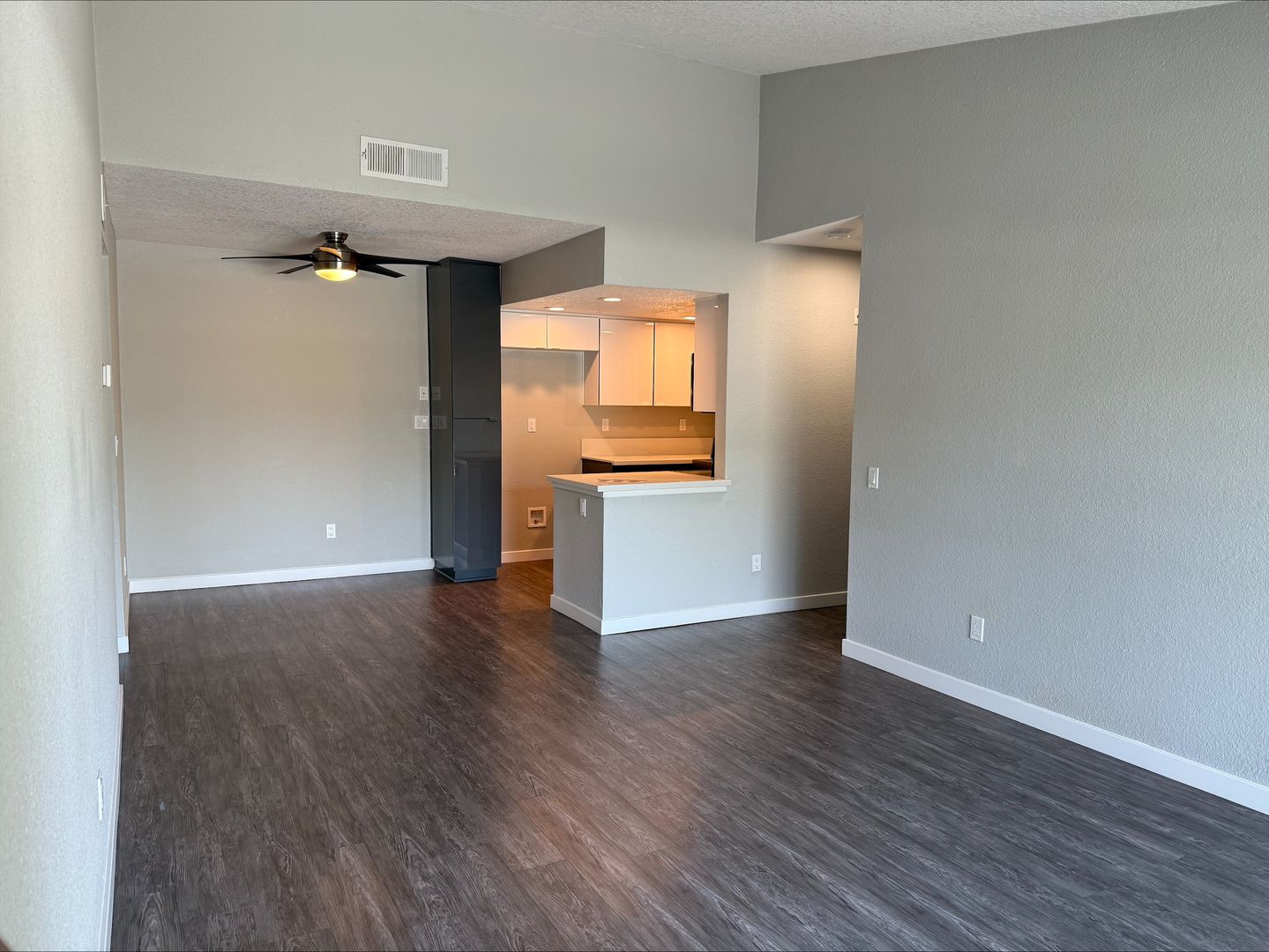 Riverside Apartment: 3900 Fir Tree Drive