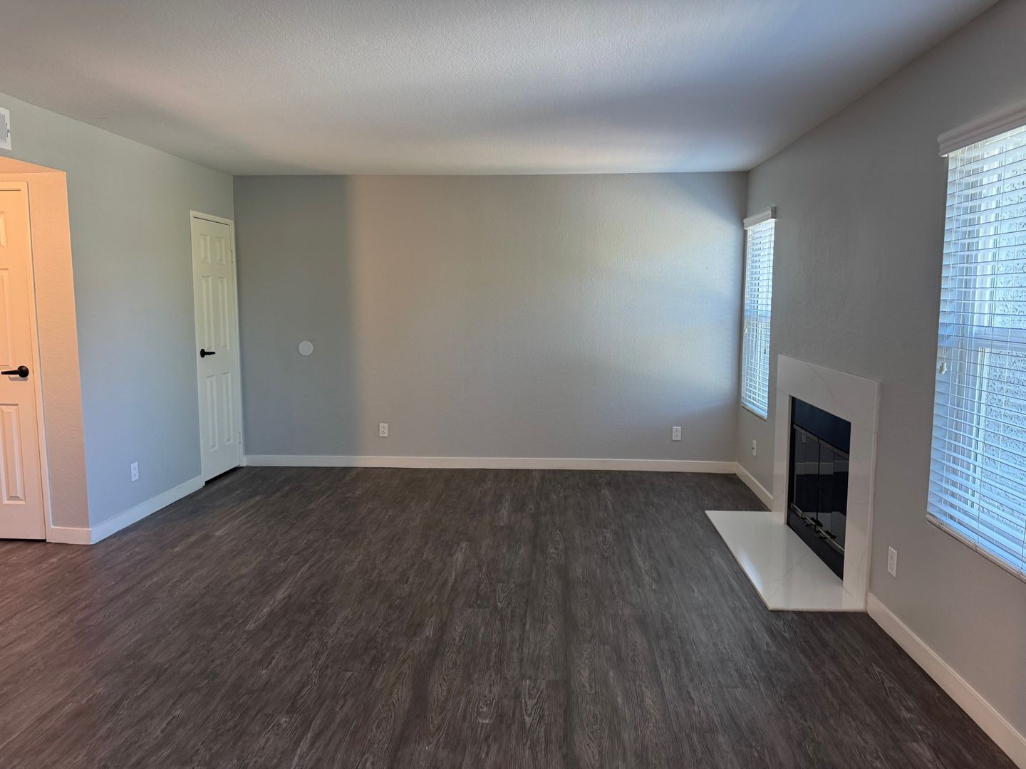 Riverside Apartment: 3957 Pierce Street