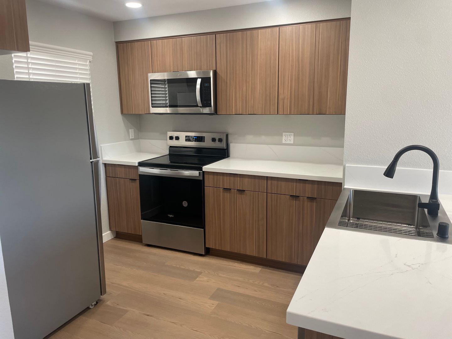 Costa Mesa Apartment: 2855 Pinecreek Drive