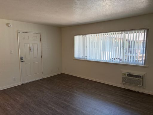 S2 | Studio | Upstairs