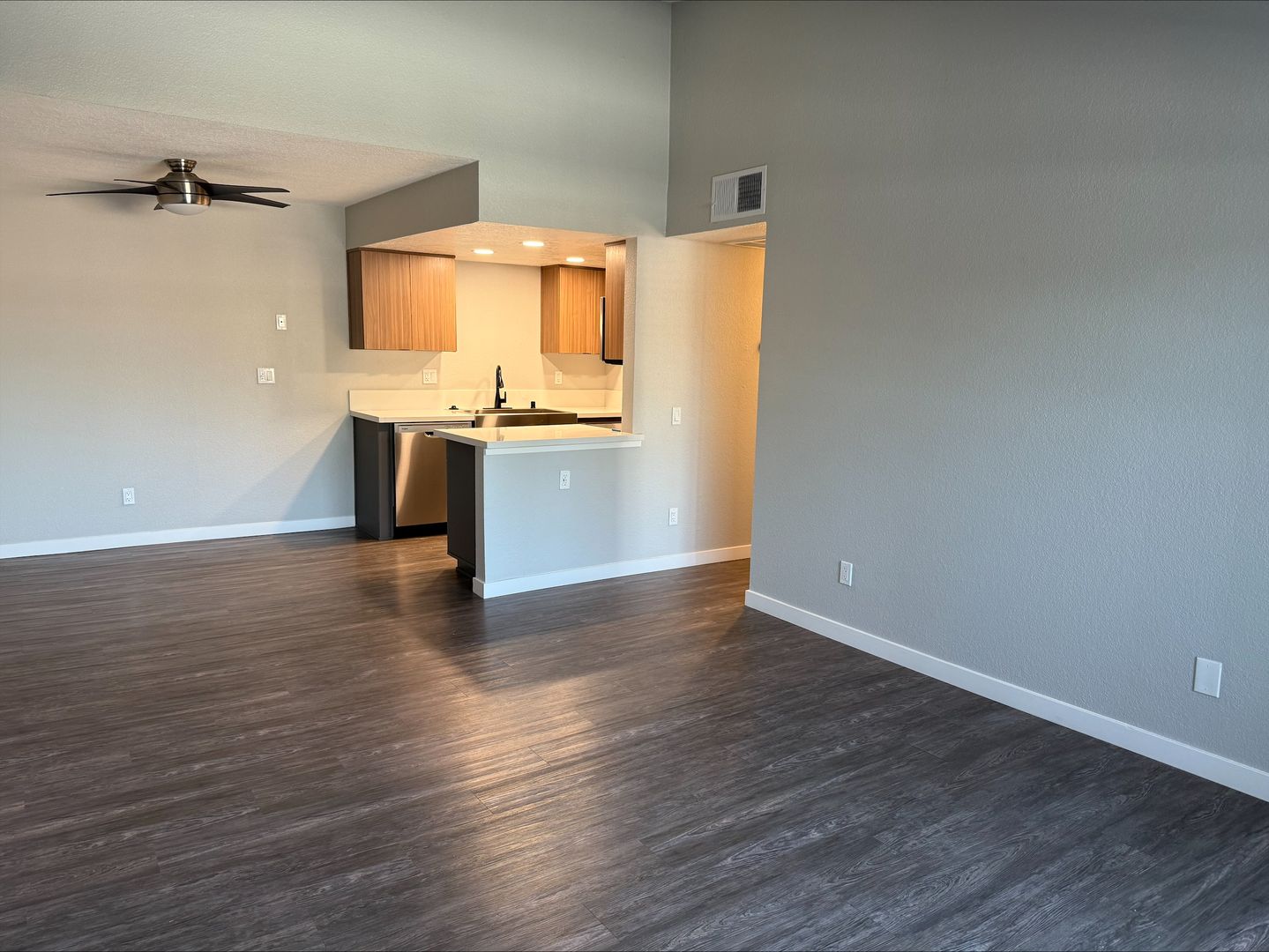 Riverside Apartment: 3900 Fir Tree Drive