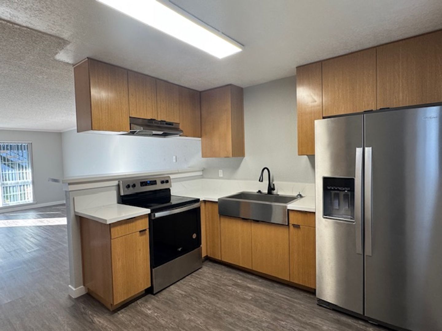 Santa Ana Apartment: 811 S. Fairview