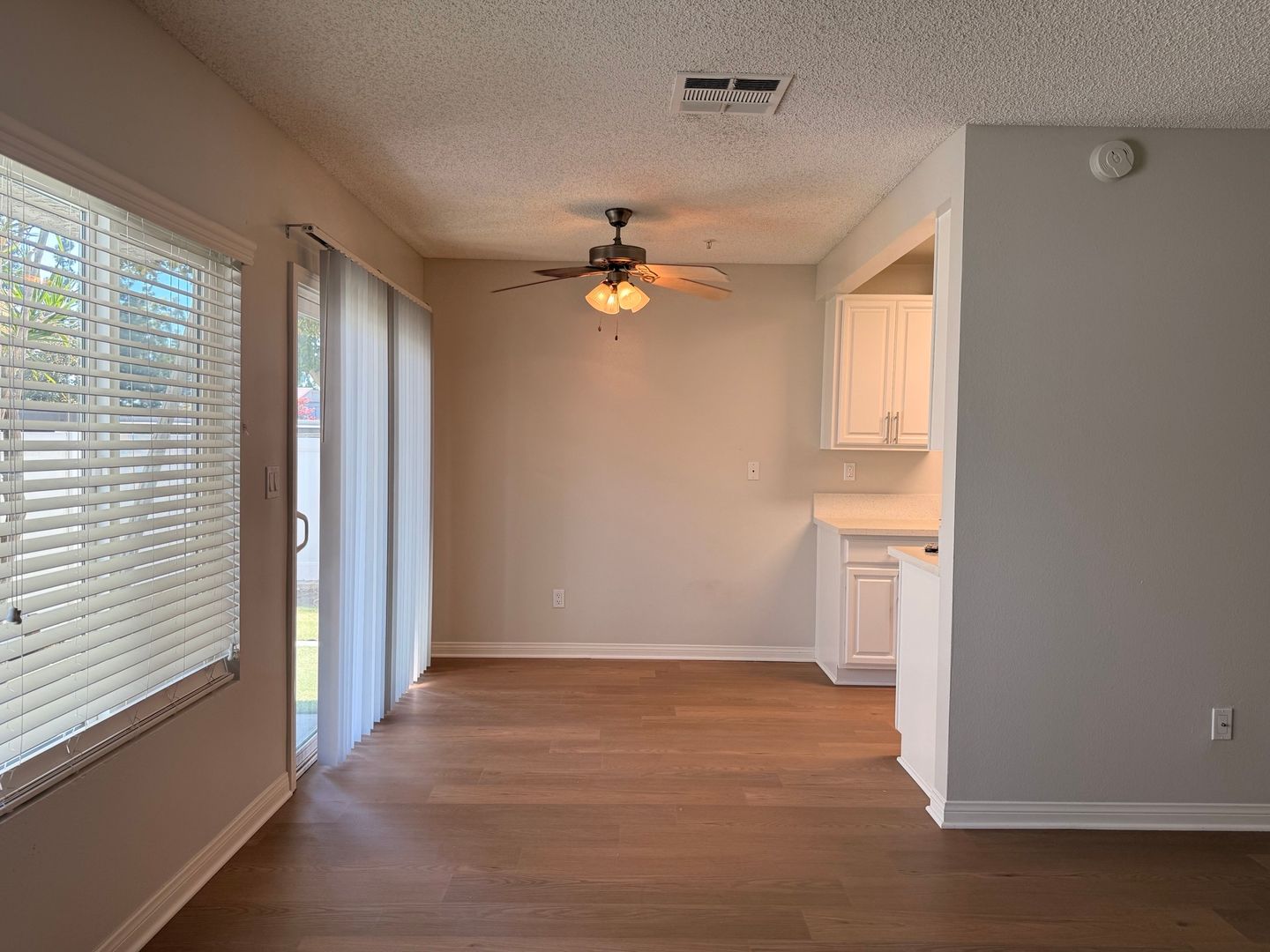 Anaheim Apartment: 2965 E. Jackson
