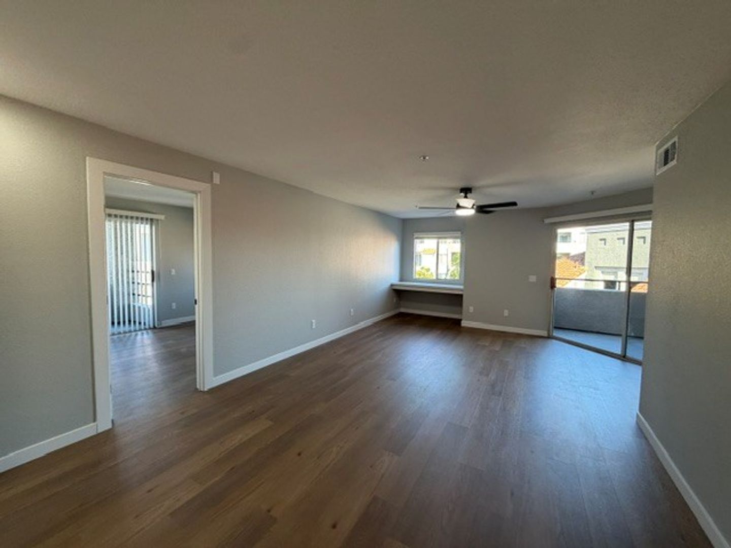 Costa Mesa Apartment: 2855 Pinecreek Drive