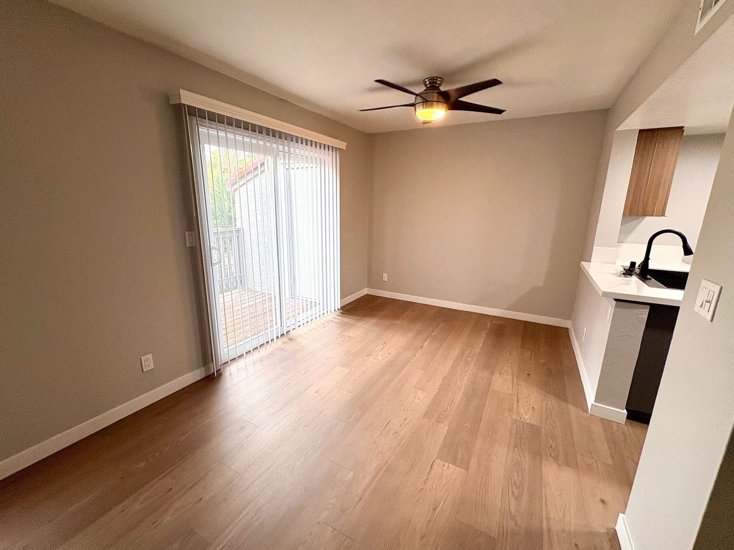 Riverside Apartment: 3957 Pierce Street