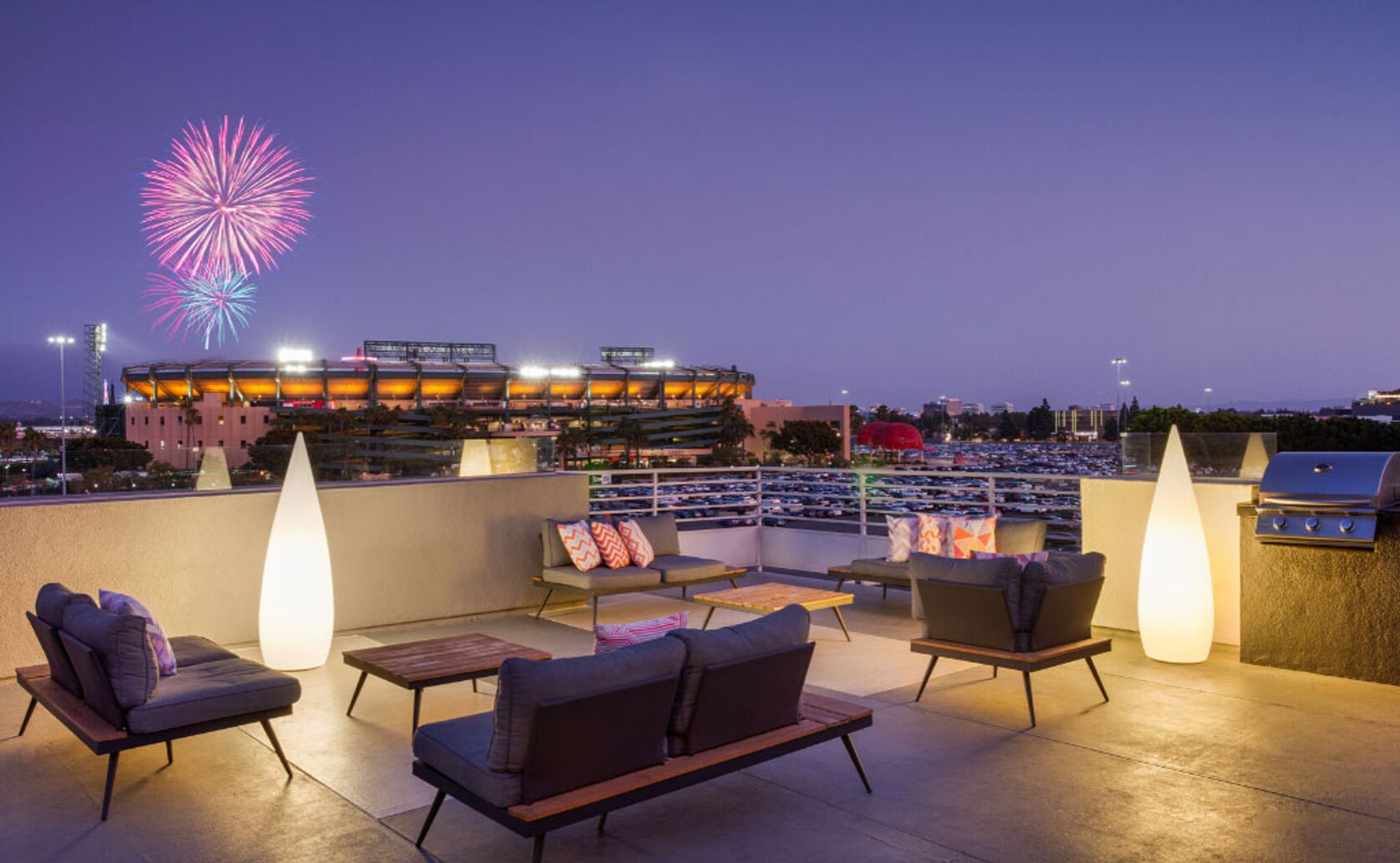 Anaheim Apartment: 2100 E. Katella Avenue