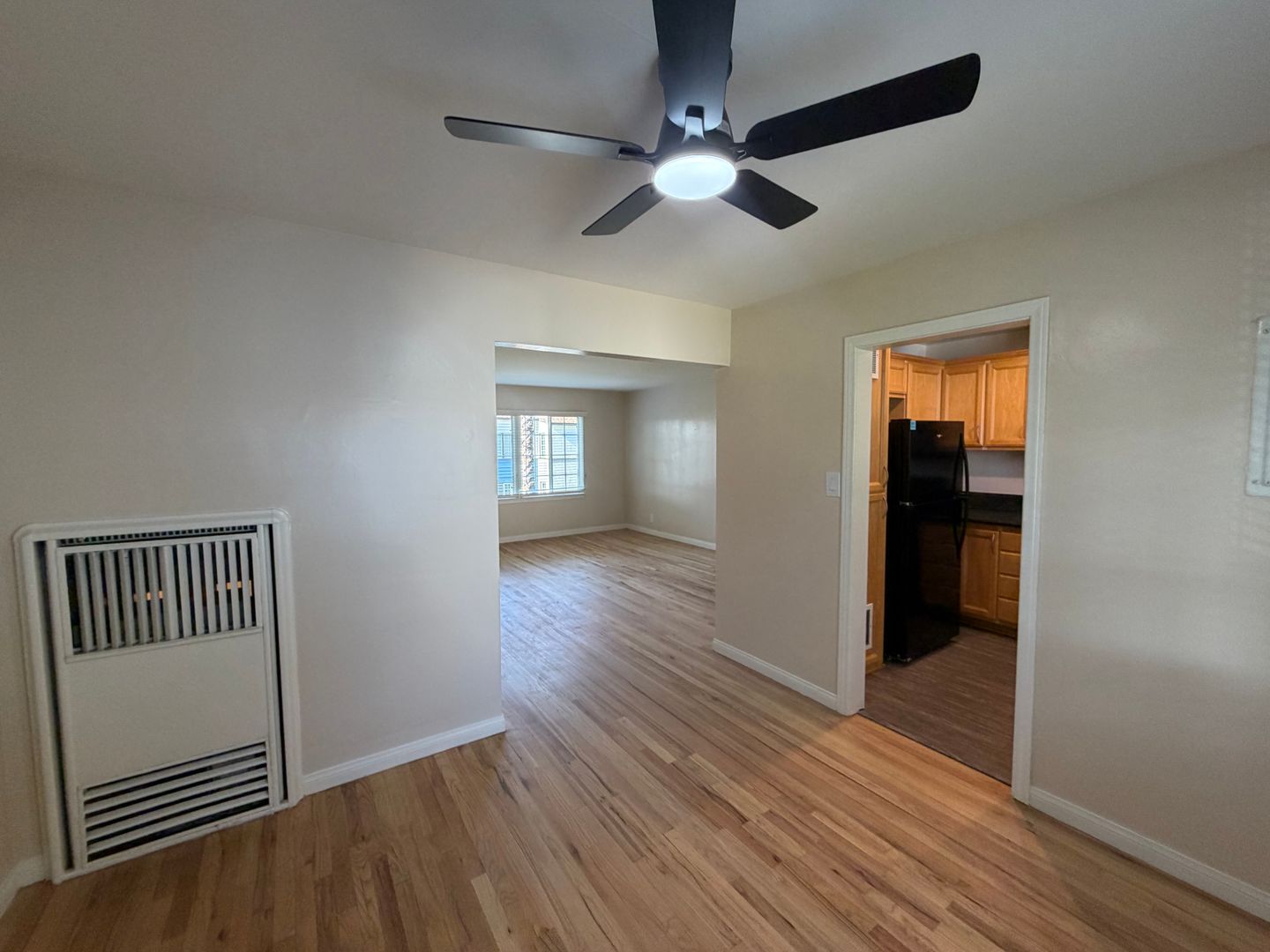 Montebello Apartment: 336 N. Garfield Avenue