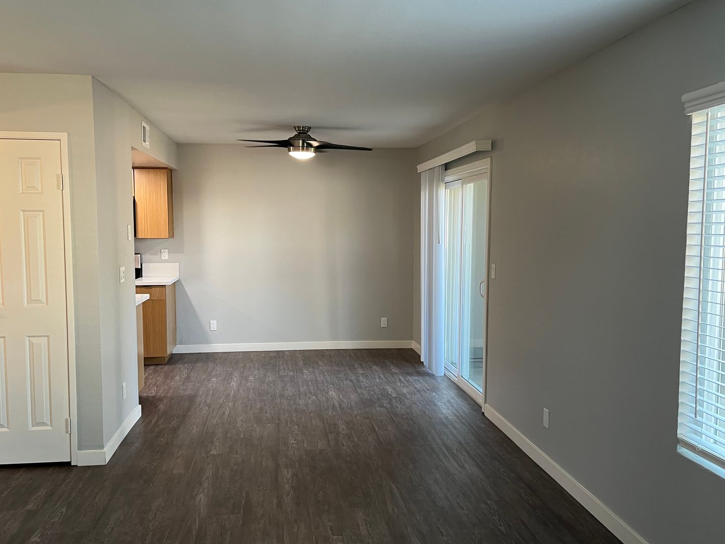 Riverside Apartment: 3957 Pierce Street