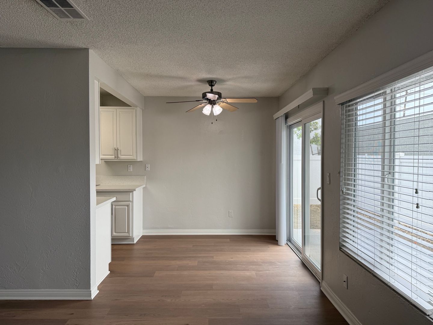 Anaheim Apartment: 2965 E. Jackson