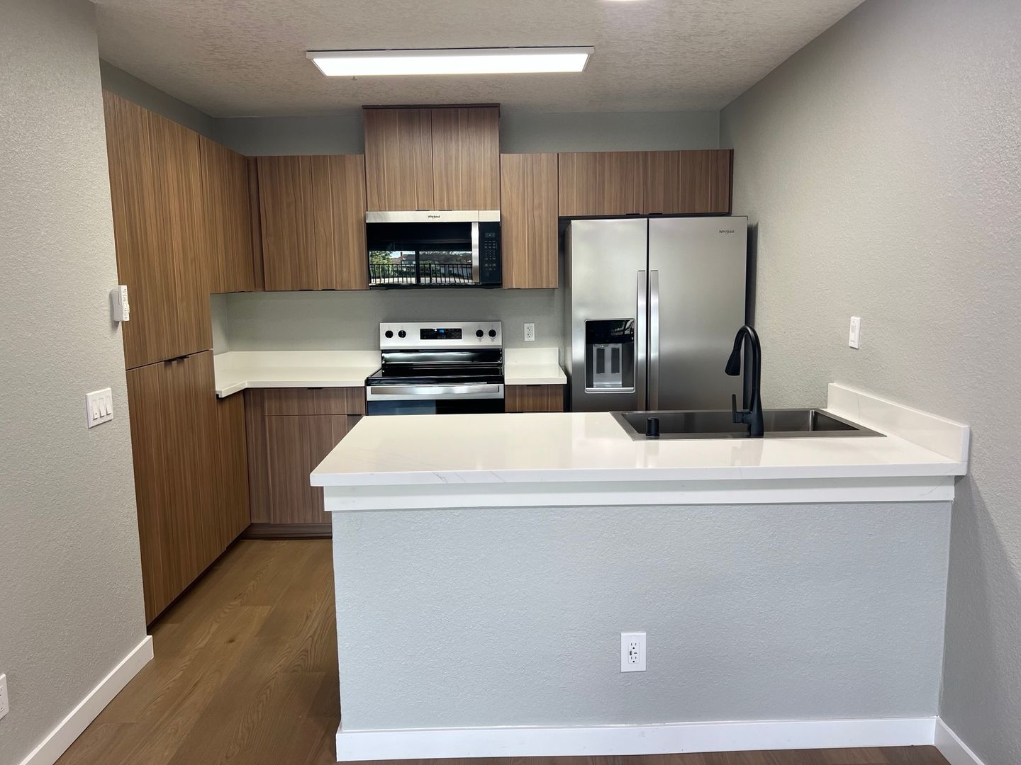 Santa Ana Apartment: 2111 W. 17th Street