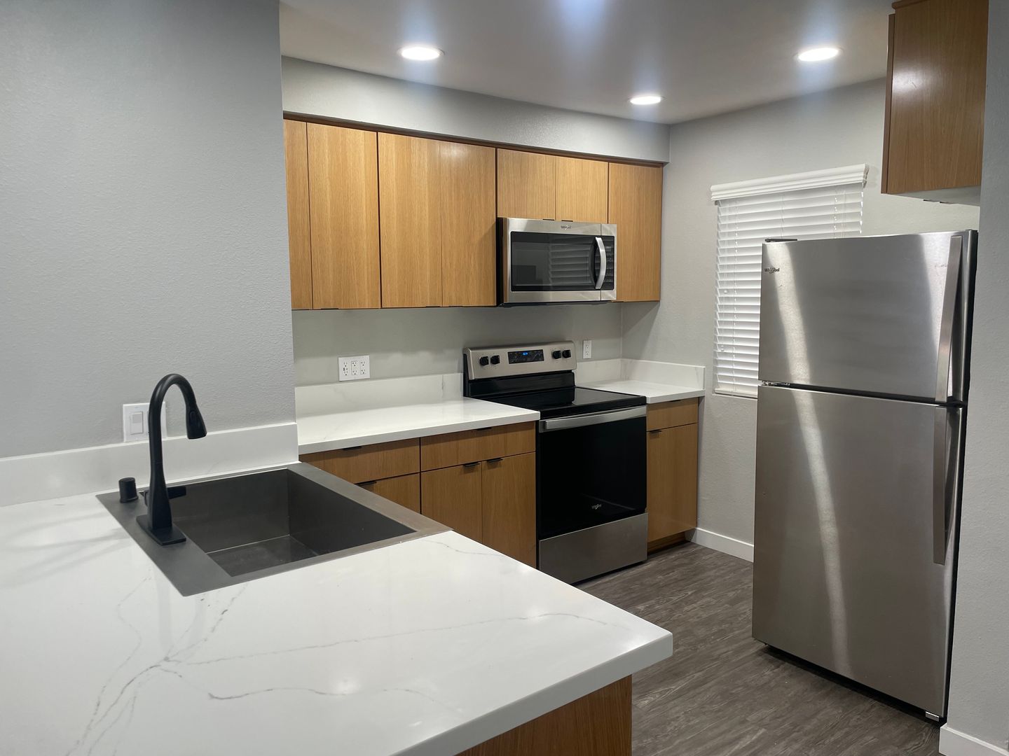 Costa Mesa Apartment: 2855 Pinecreek Drive