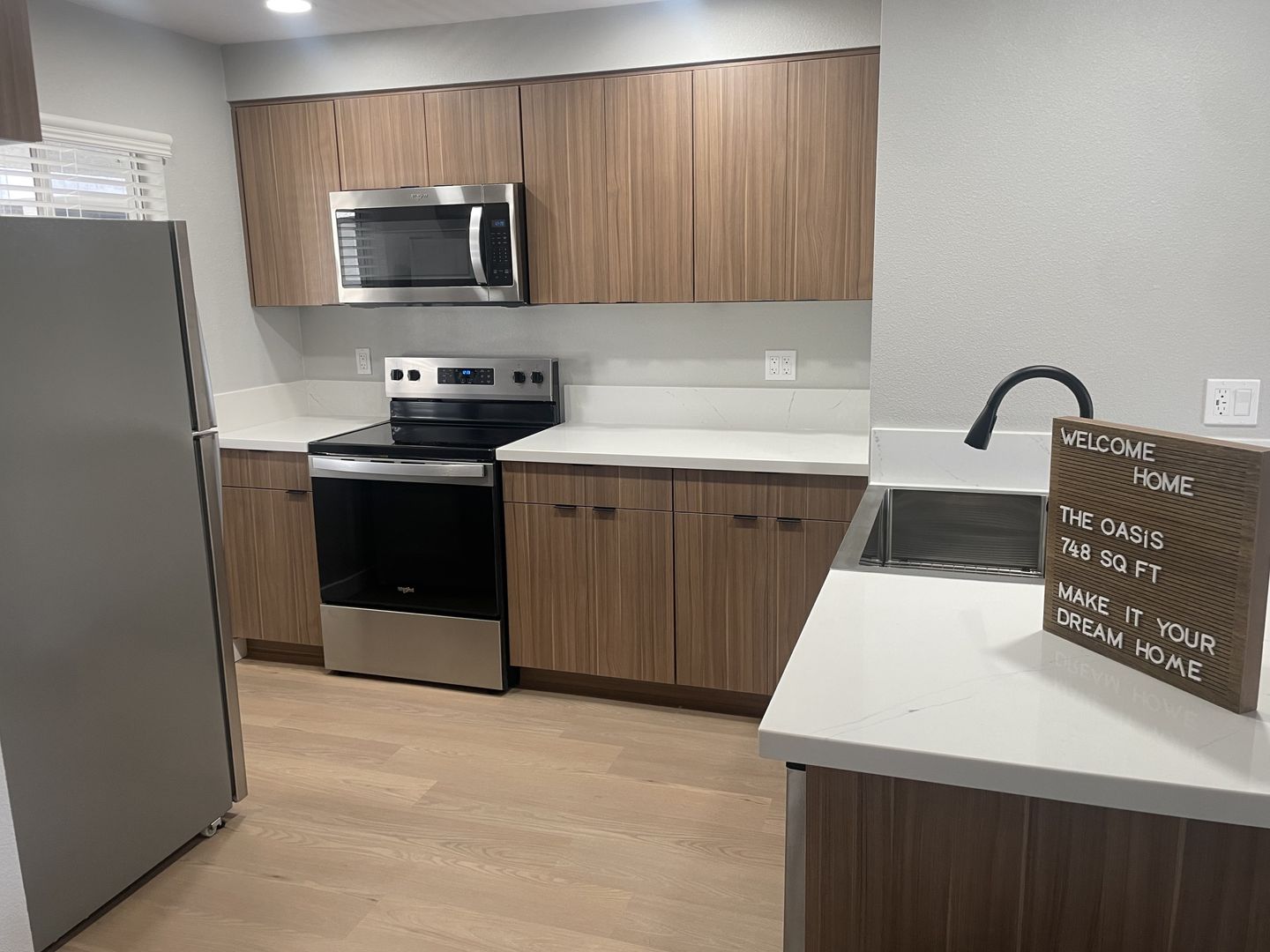 Costa Mesa Apartment: 2855 Pinecreek Drive