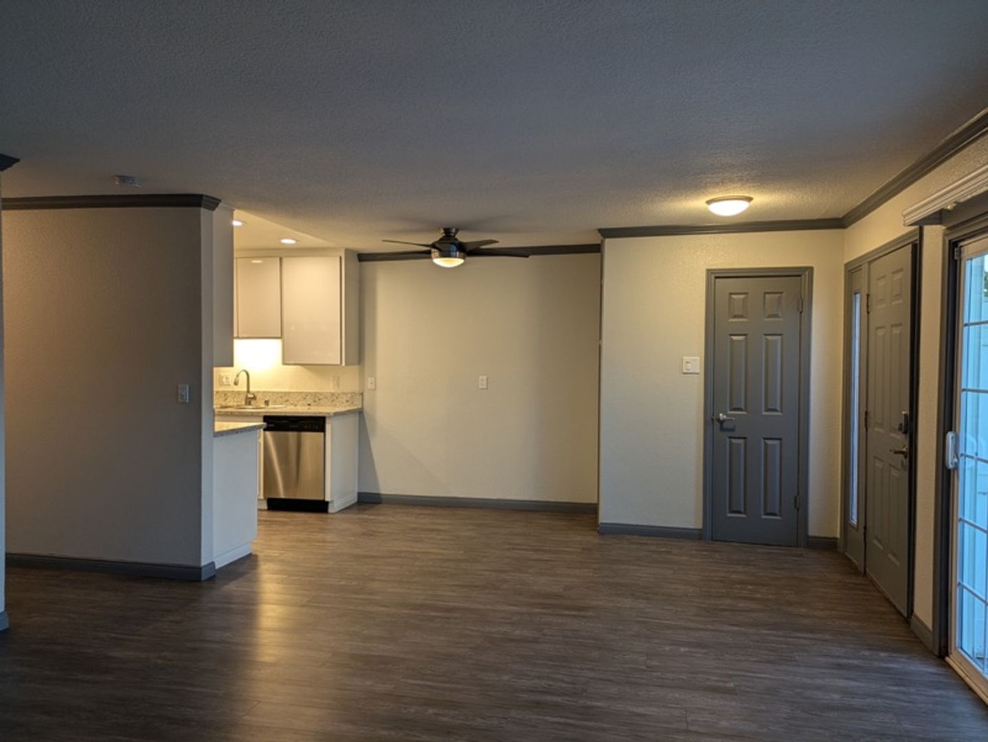 Orange Apartment: 1491 N. Glassell Street