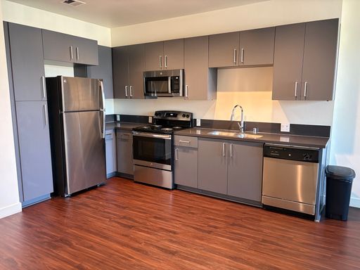 Mission Lofts | San Rafael | 2 Bed 2 Bath – photo 1
