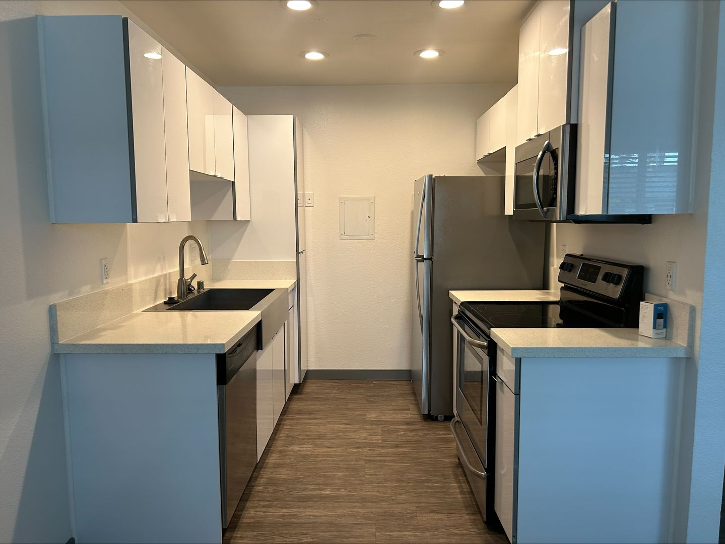 Fullerton Apartment: 2656 Associated Road