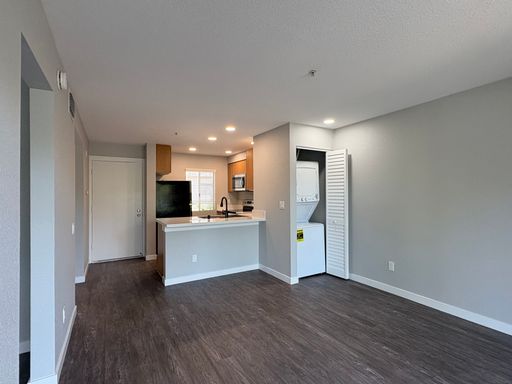 The Grand | The Palm | 1 Bed 1 Bath – photo 1