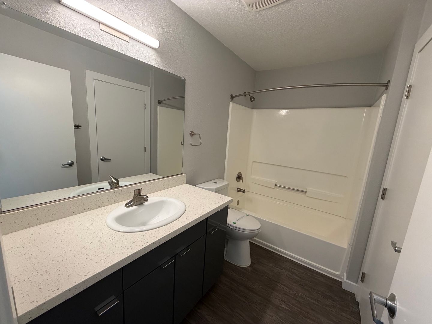 122 - The James Apartments 81 of 90