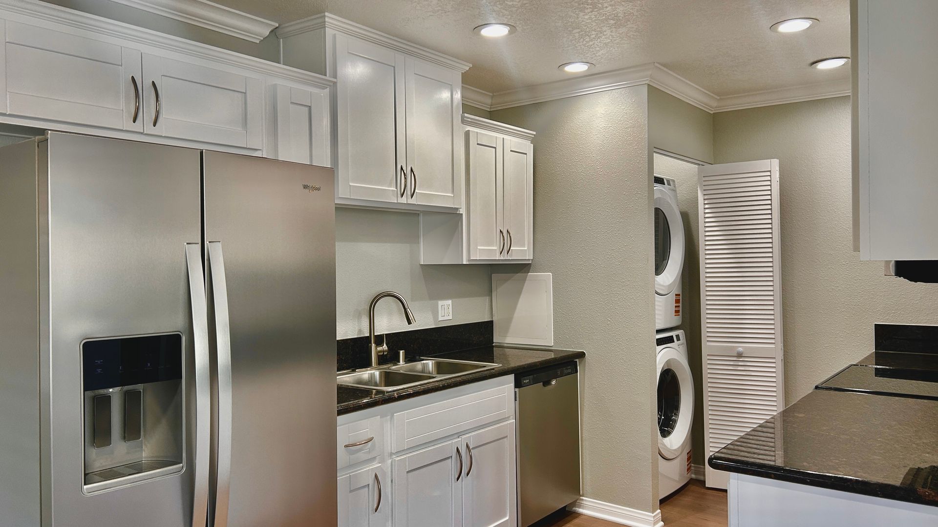 Bellflower Apartment: 14500 McNab Avenue