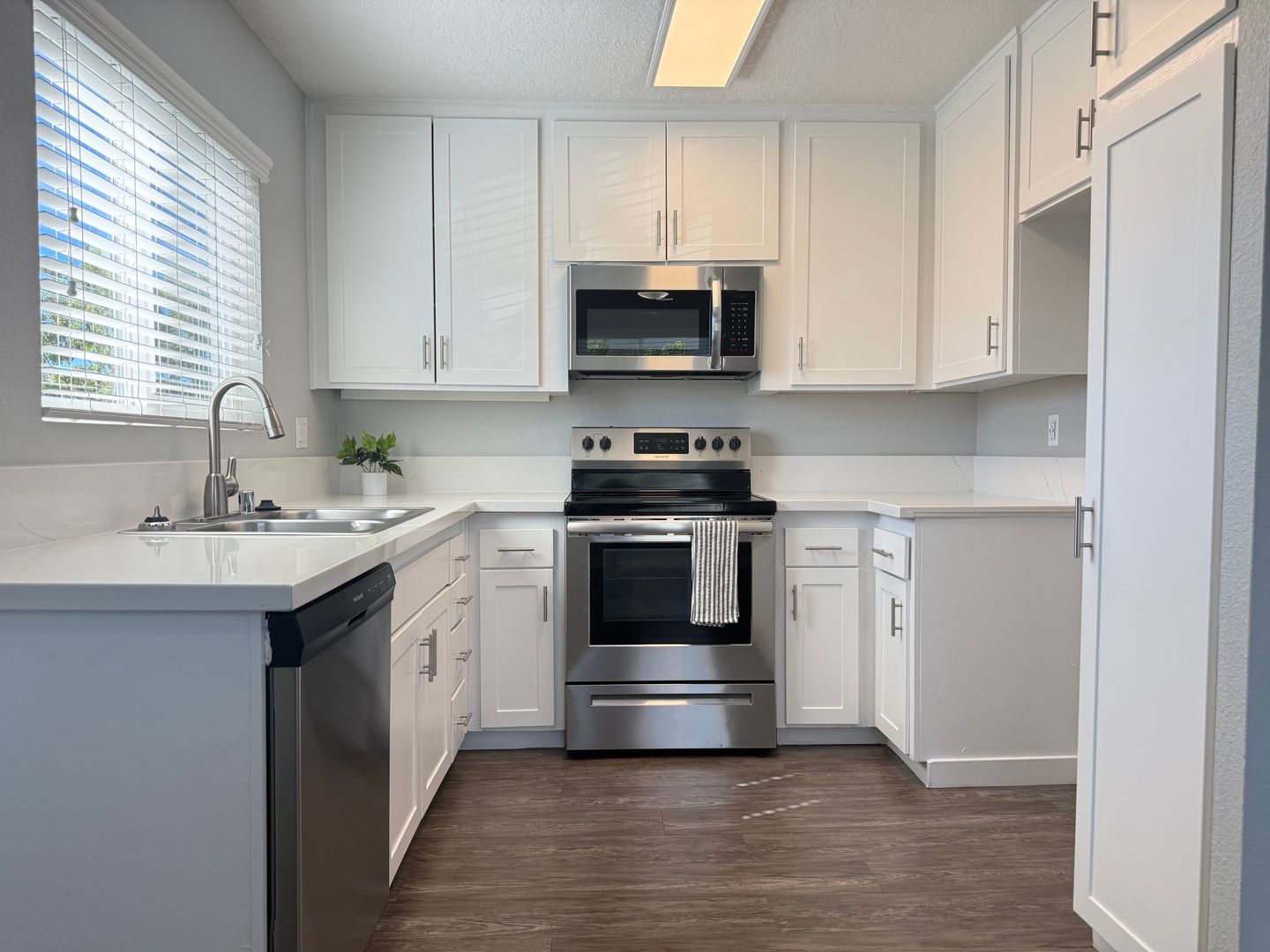 Ontario Apartment: 1352 West 5th Street