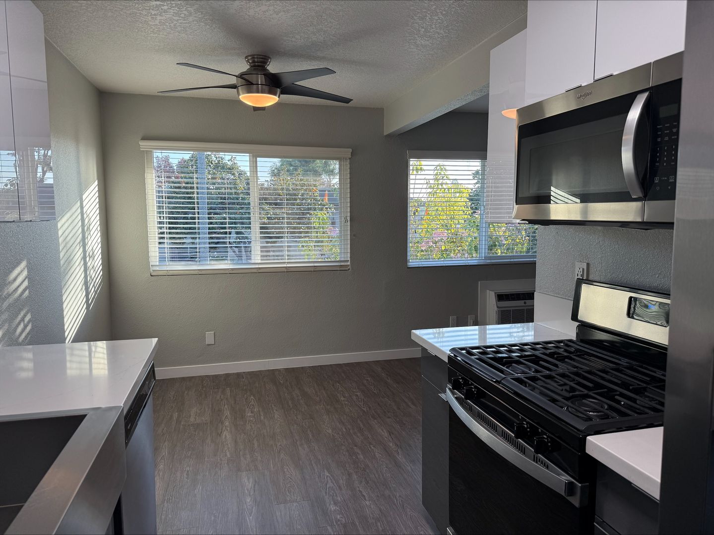 Anaheim Apartment: 120 S. Grand Avenue