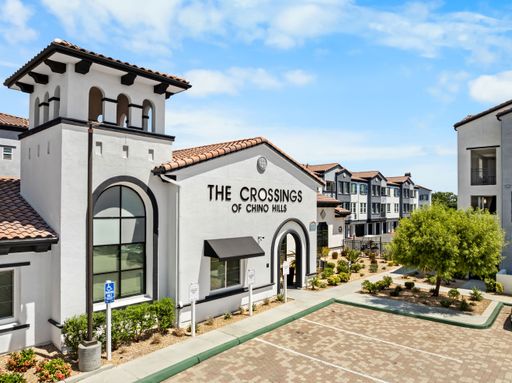 The Crossings of Chino Hills | Las Palmas | 1 Bed 1 Bath