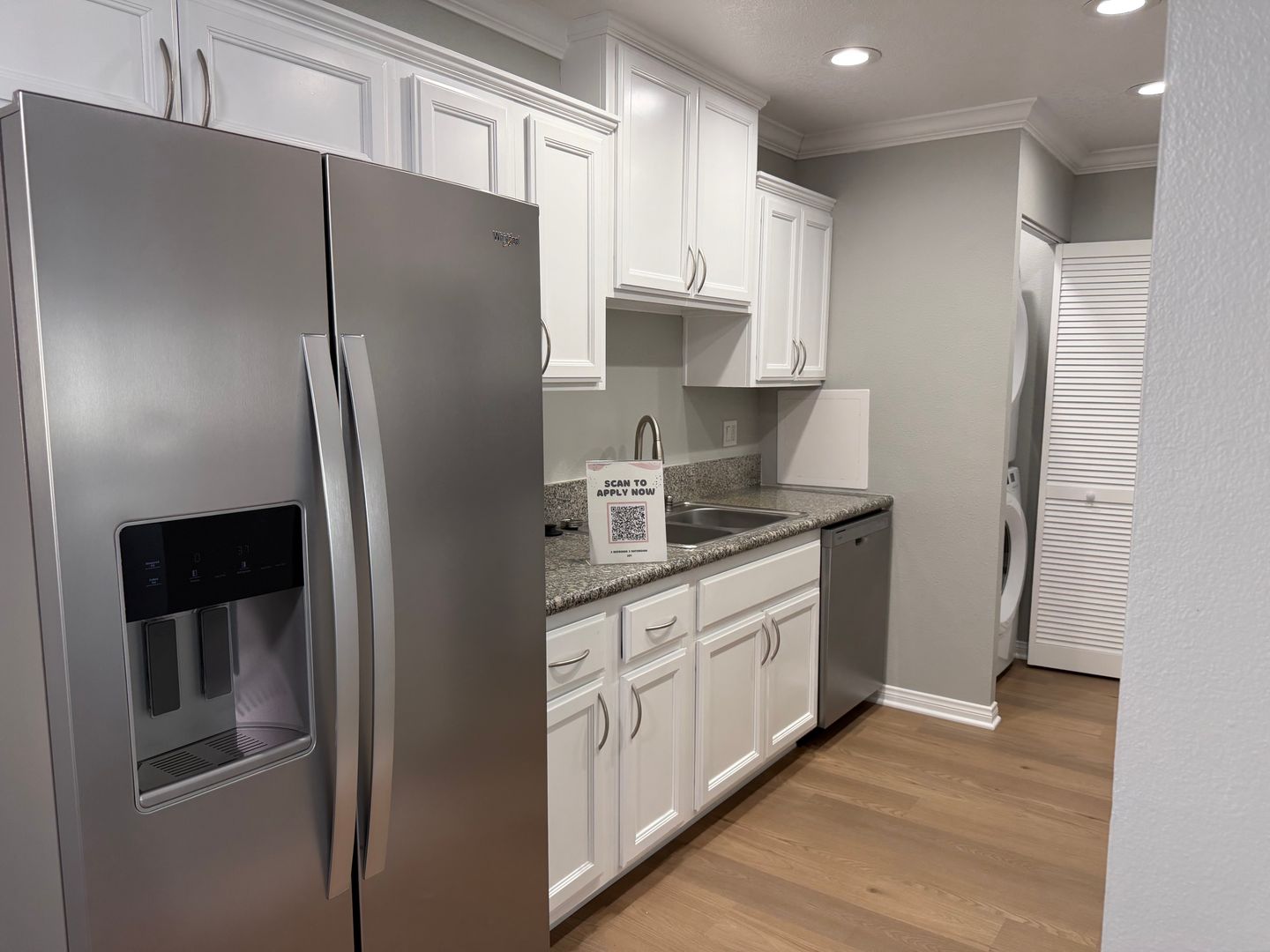 Bellflower Apartment: 14500 McNab Avenue