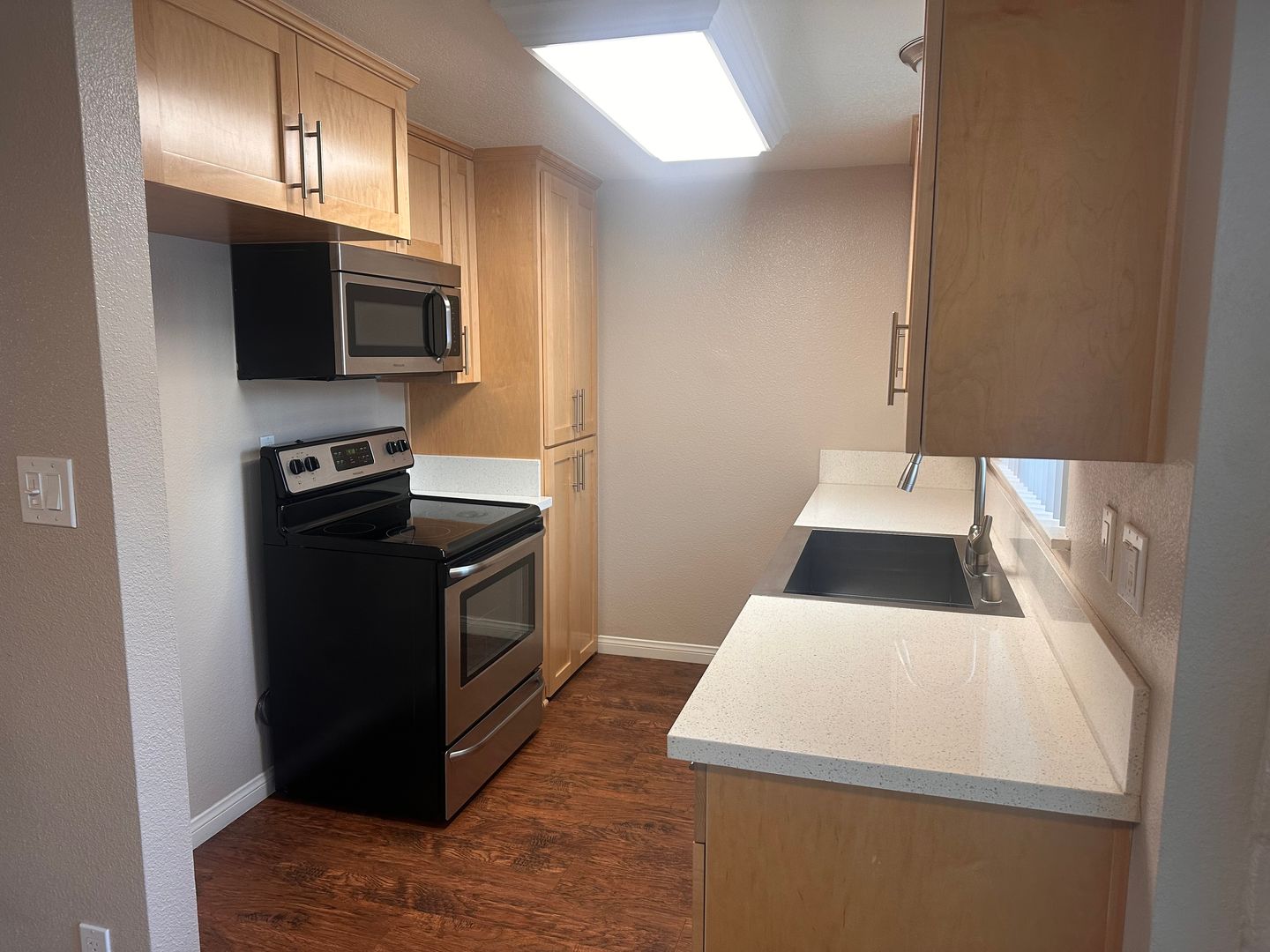 Montclair Apartment: 9550 Fremont Avenue