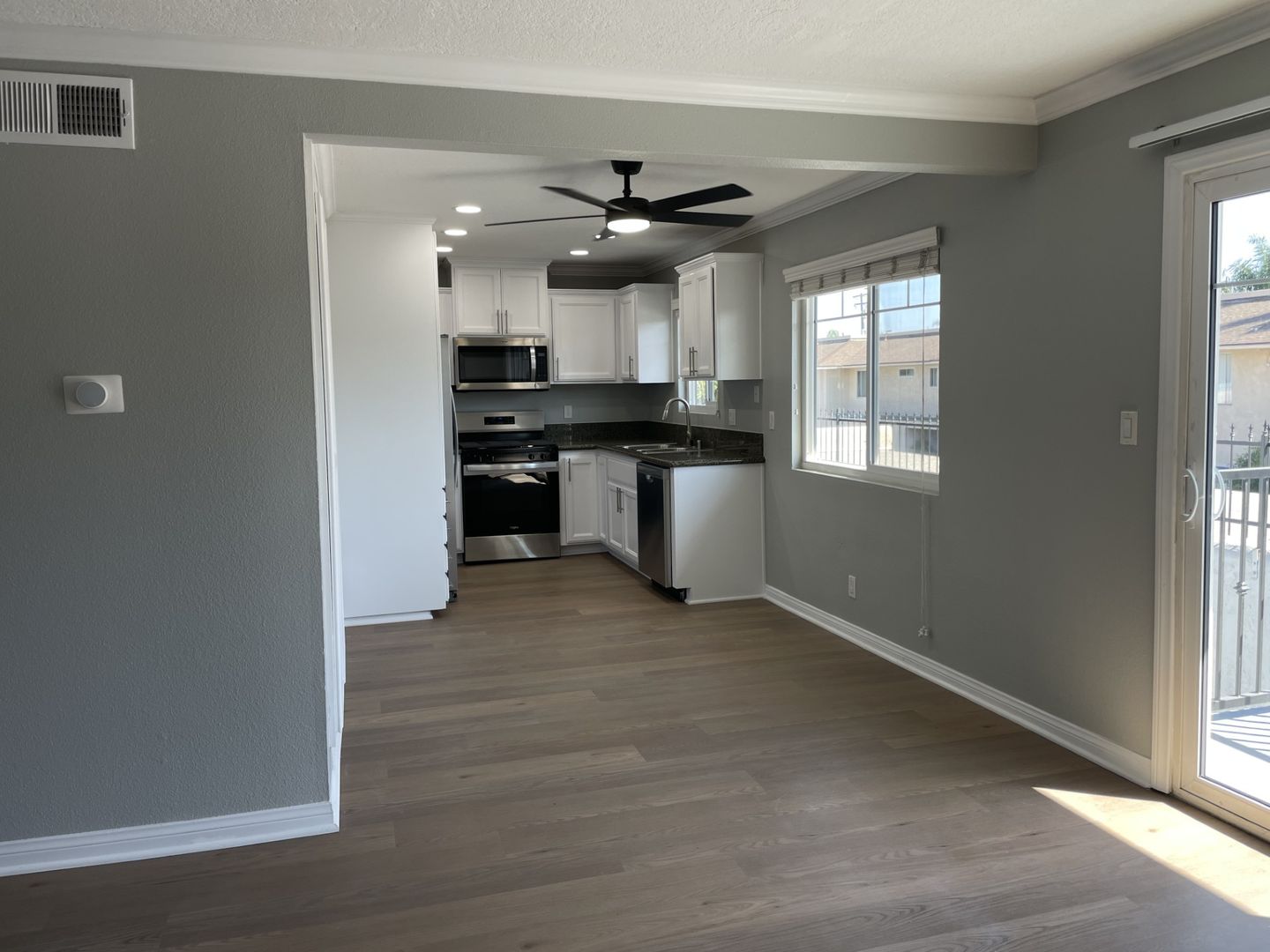 Anaheim Apartment: 201 S. Magnolia Avenue