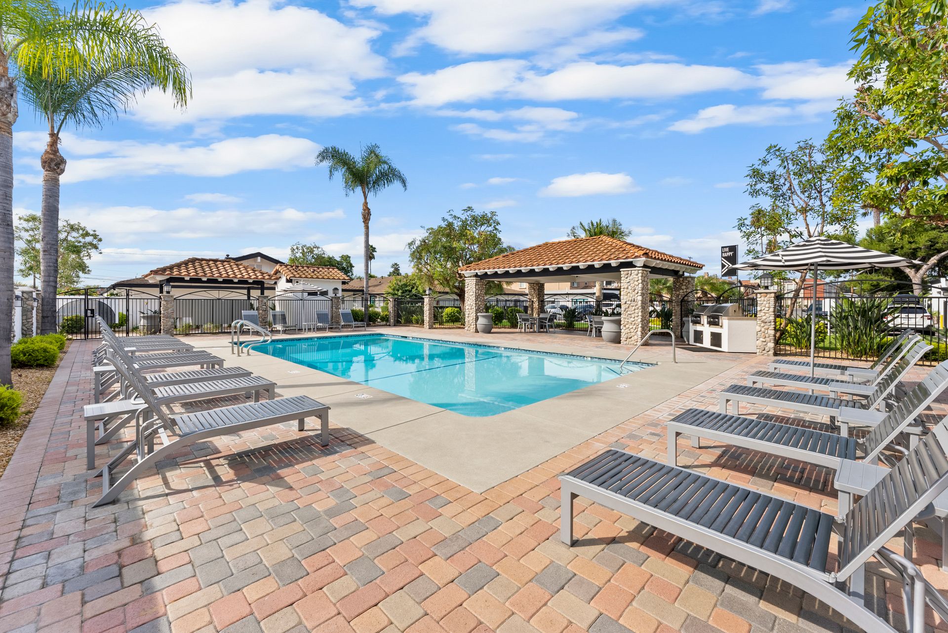 Anaheim Apartment: 730 S. Beach Blvd.