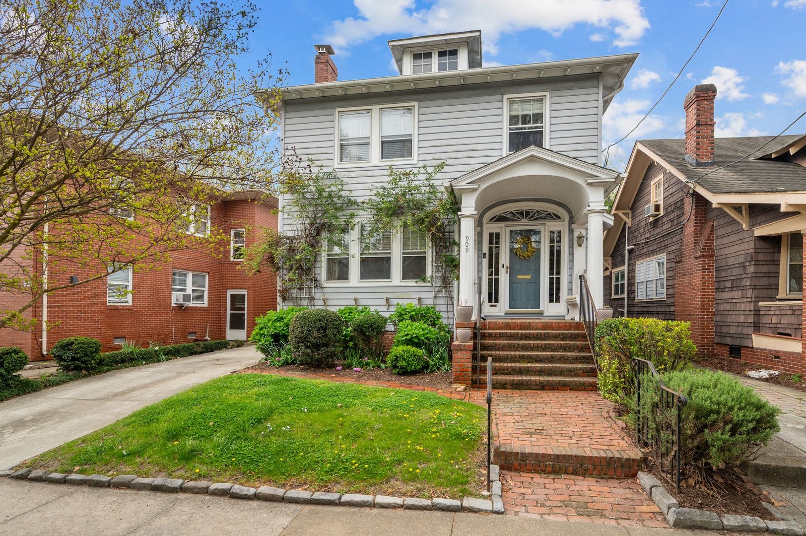 Norfolk House: 909 Harrington Avenue