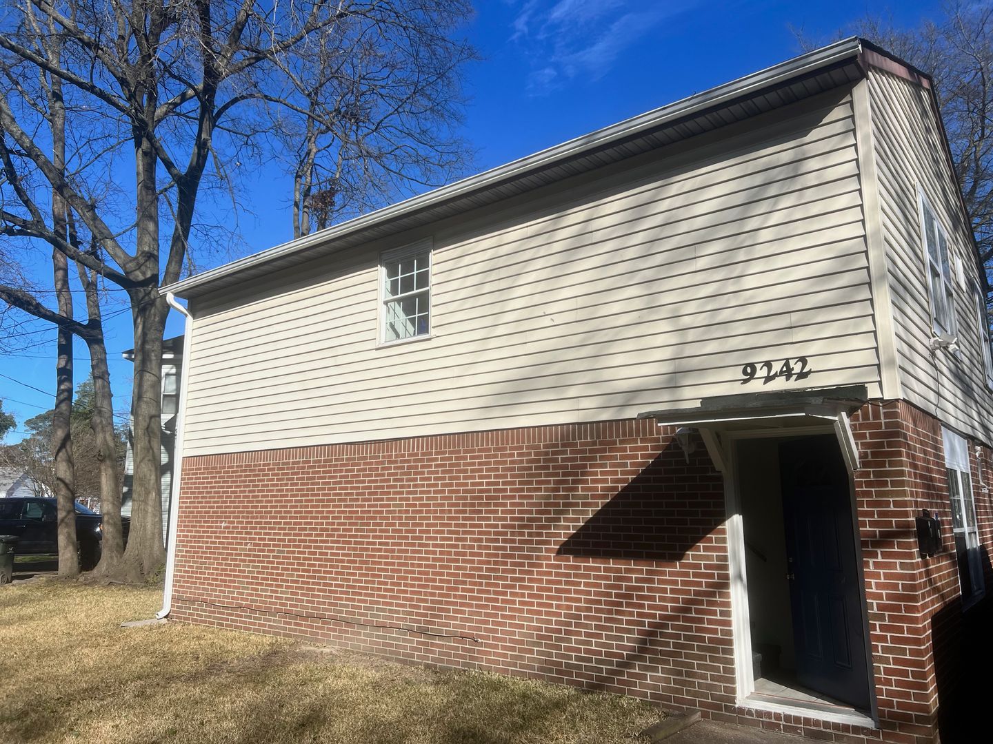 Norfolk Apartment: 9242 Hickory Street