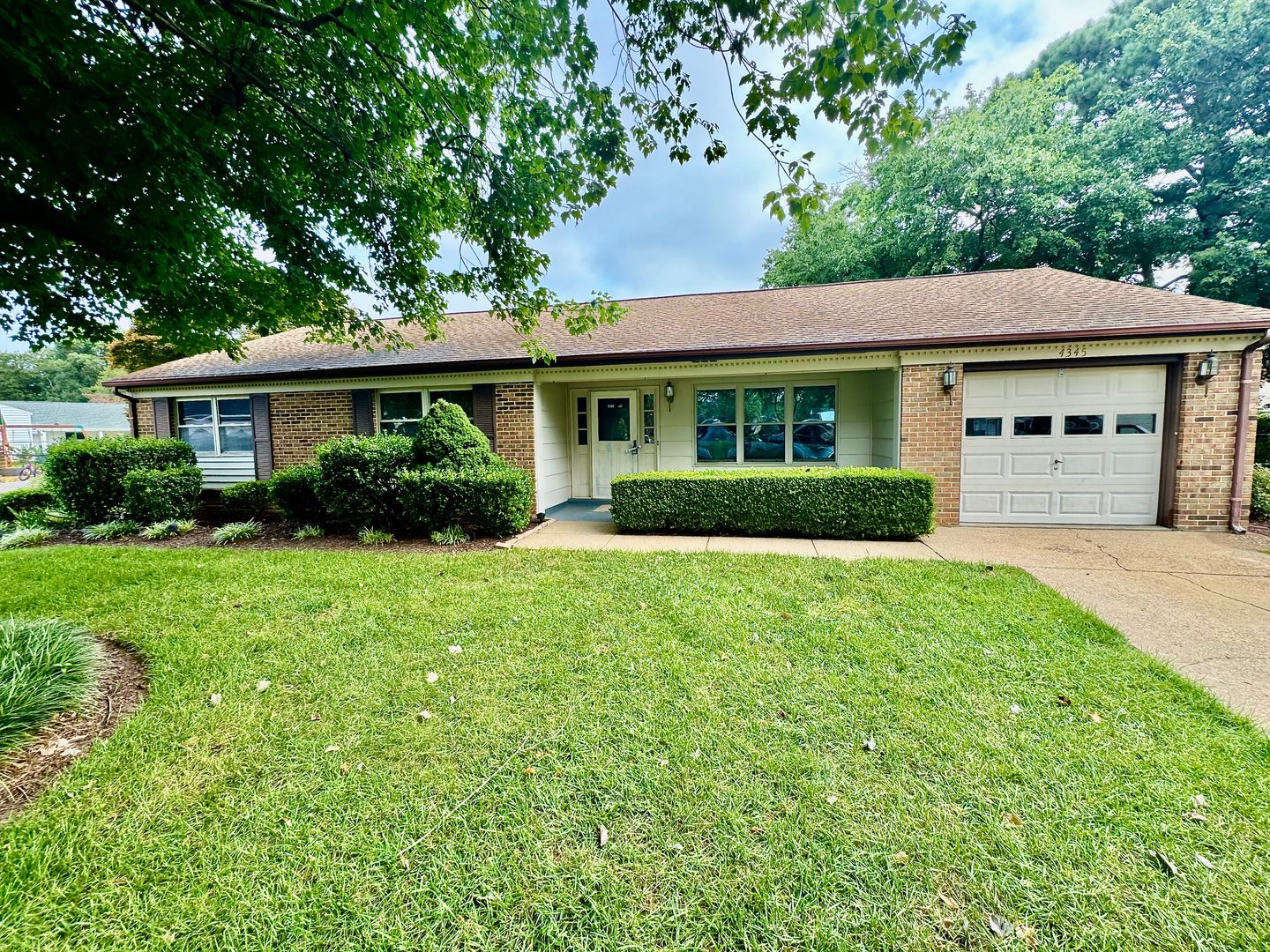 Virginia Beach House: 4345 Temple Court